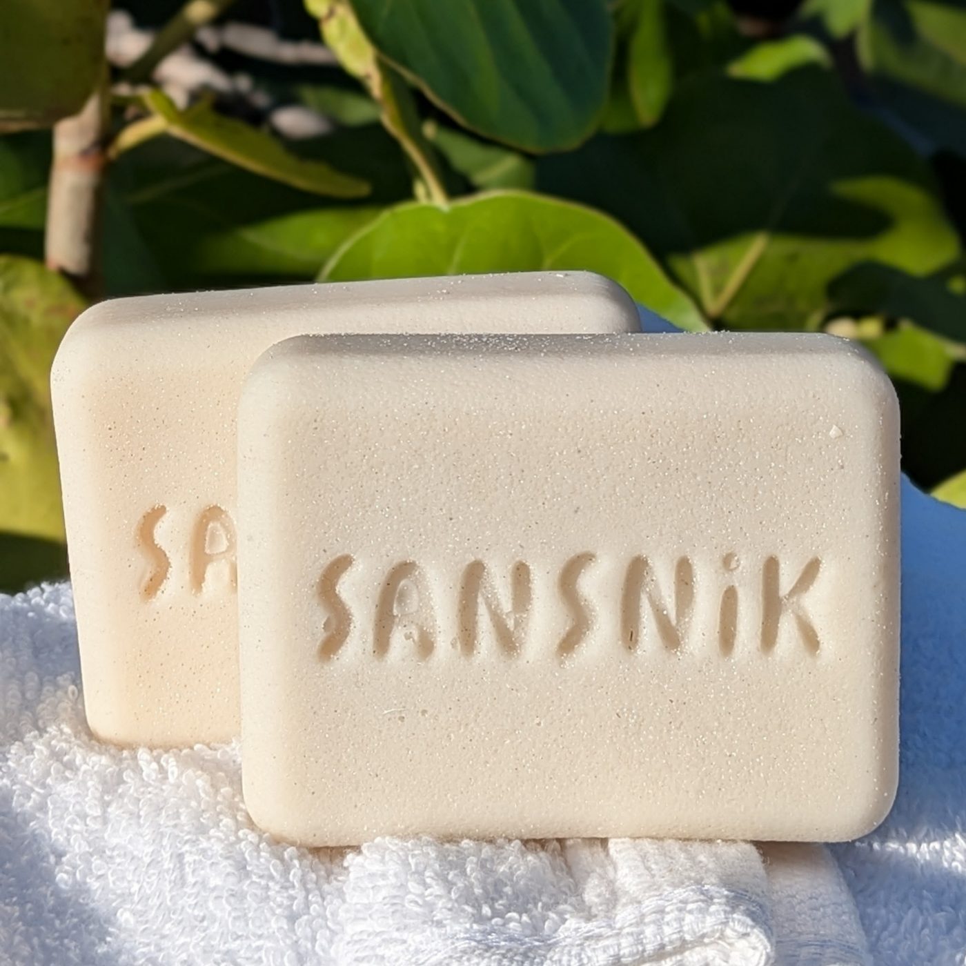 SANSNiK studio still 144