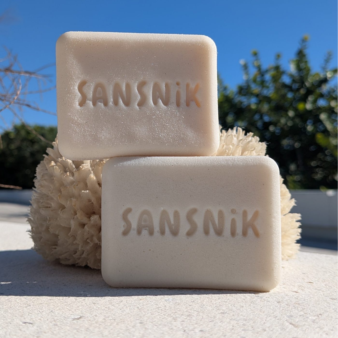 SANSNiK studio still 148