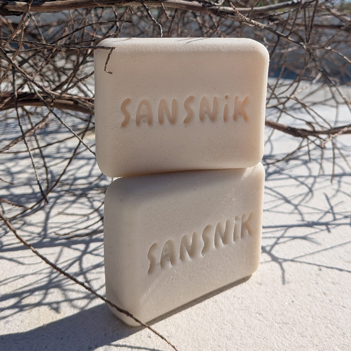 SANSNiK studio still 149