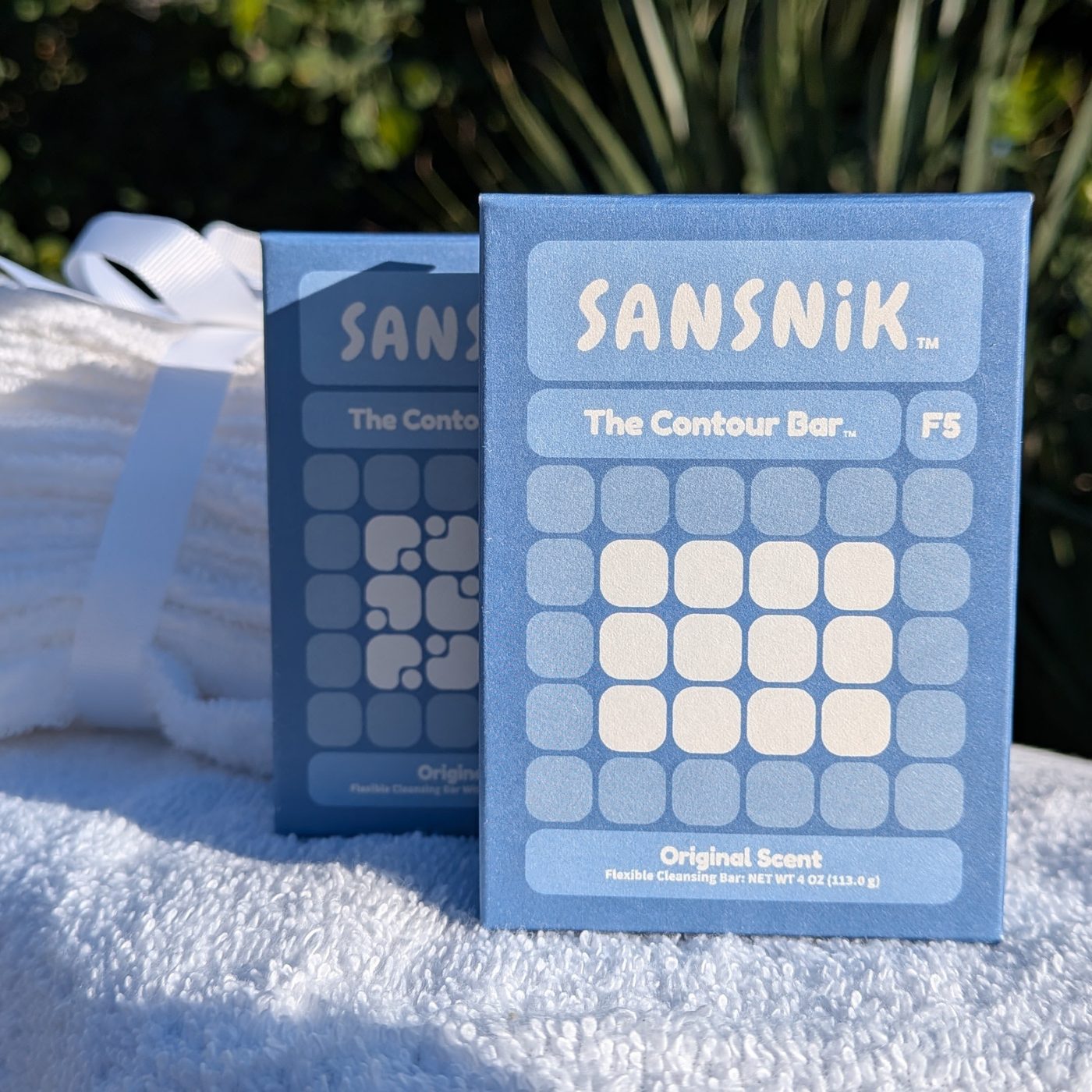 SANSNiK studio still 164