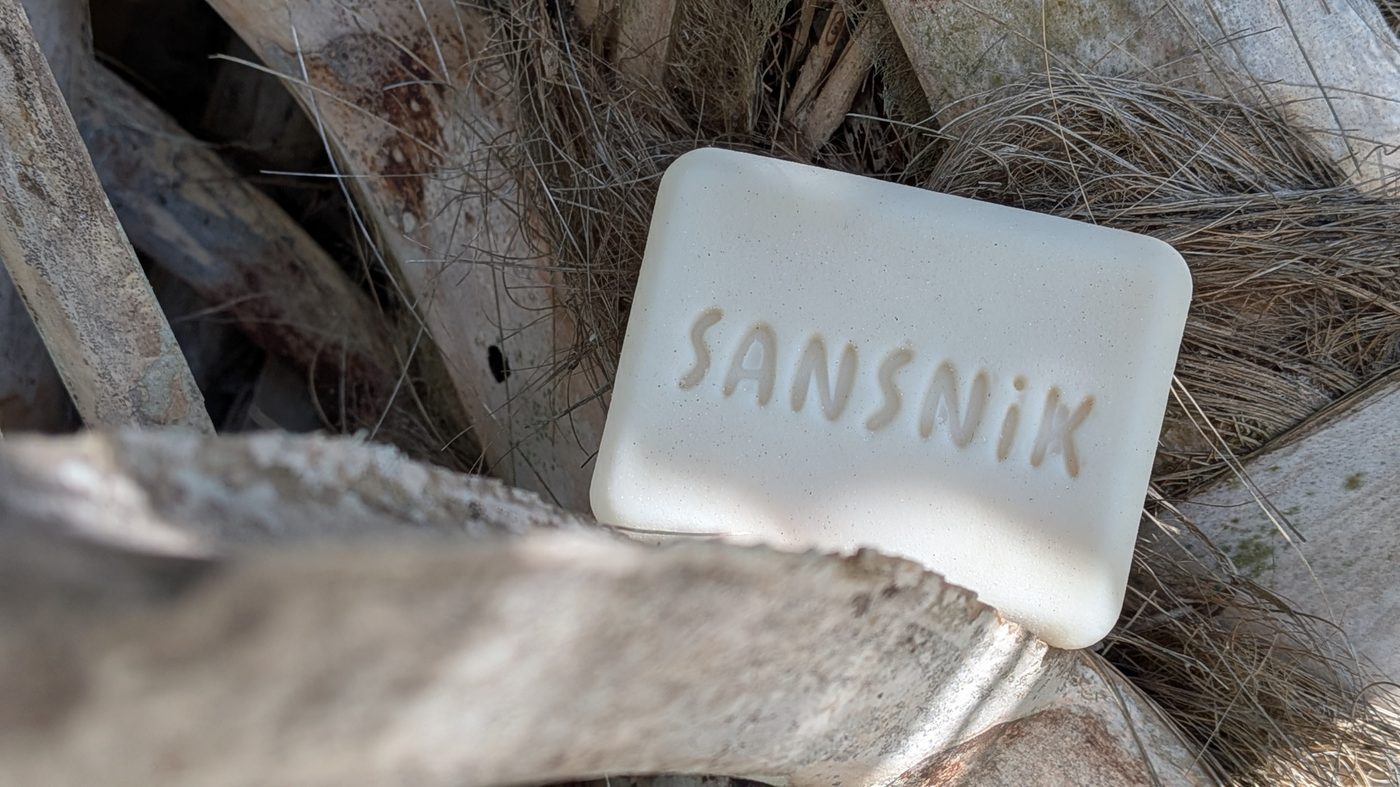 SANSNiK studio still 172